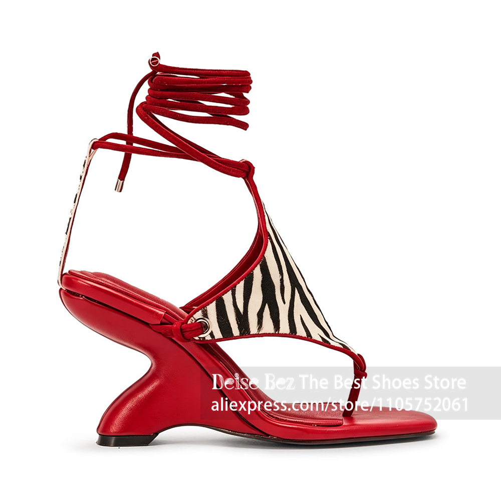 Sandal Strappy Heeled - Сандалии на танкетке с зебровым принтом,